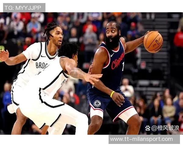 37岁KD依旧高效场均25分5板4助1帽接近180俱乐部仅罚球差01 37岁KD依旧高效场均25分5板4助1帽接近180俱乐部仅罚球差01