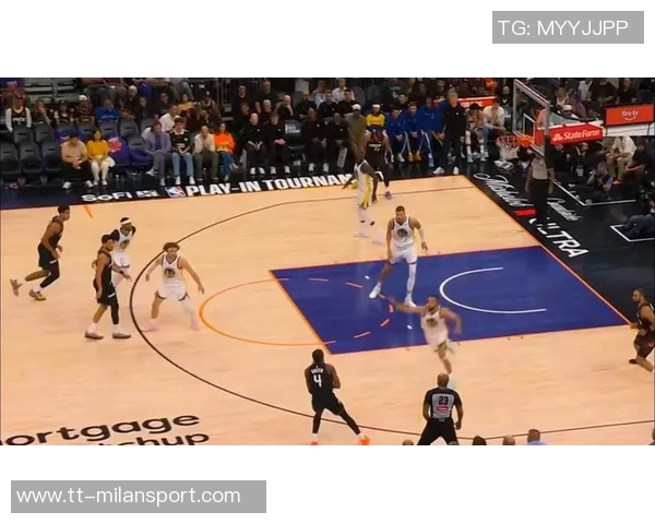 狄龙盛赞杰伦格林为冲击力得分手其他队员随时准备支援